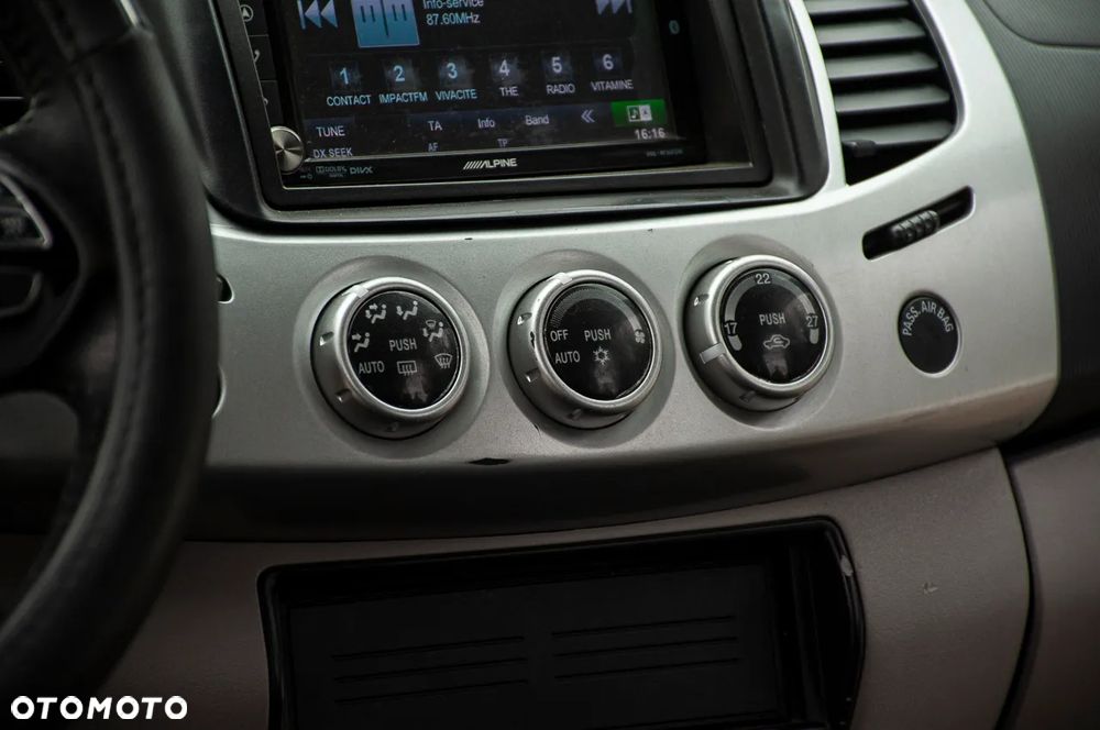 Mitsubishi L200 Pick Up 4x4 Intense Double Cab - 33