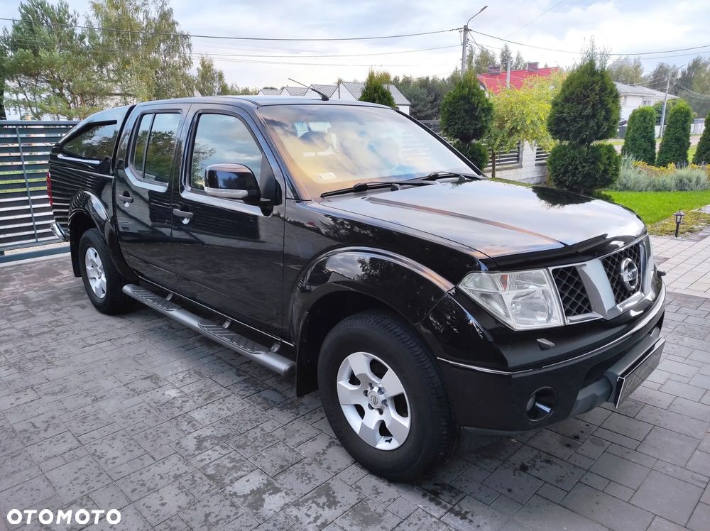 Nissan Navara 2.5 D Platinum - 6