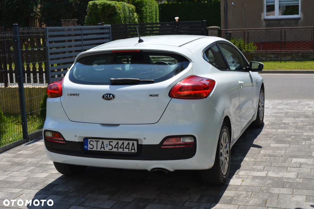 Kia ProCeed 1.4 CRDI L - 22