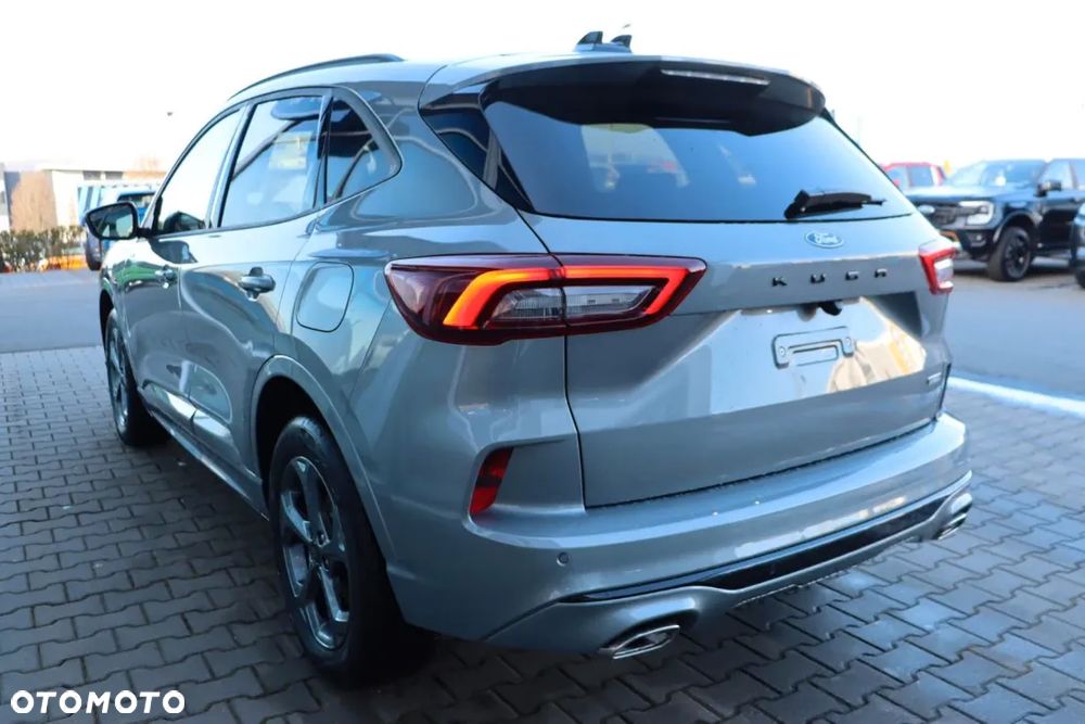 Ford Kuga 2.5P PHEV FWD ST-Line X eCVT - 4