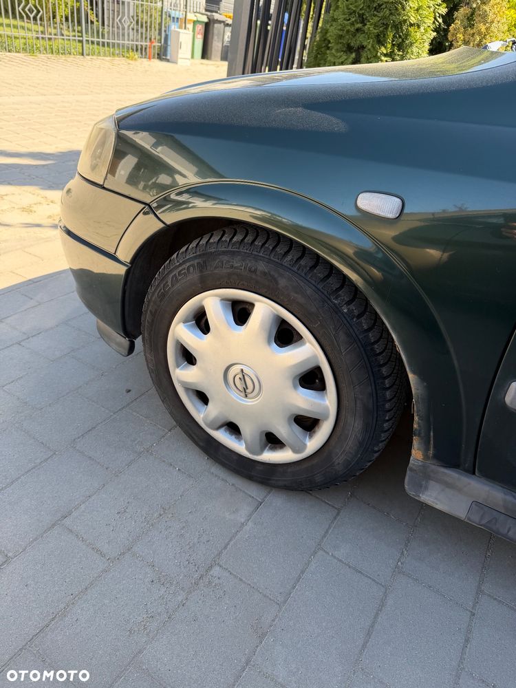 Opel Astra - 11