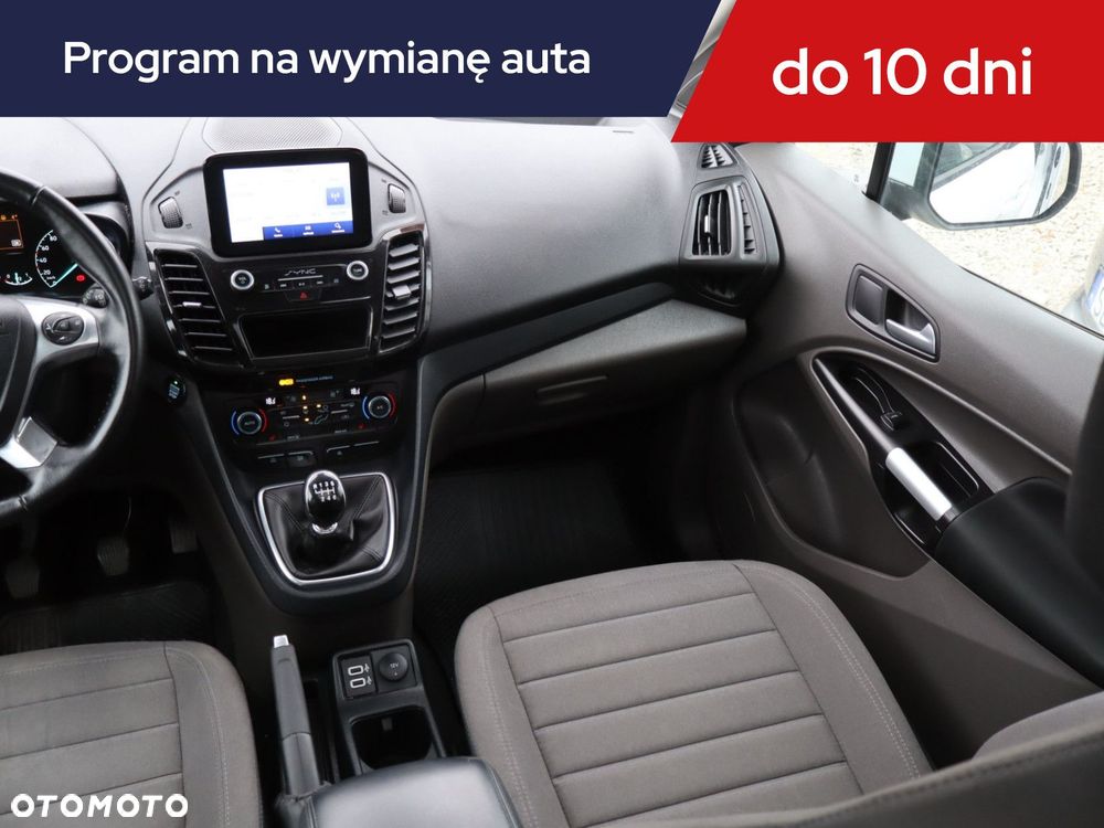Ford Tourneo Connect - 10