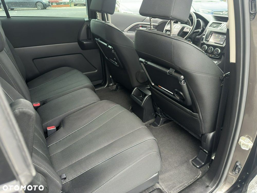 Mazda 5 - 14