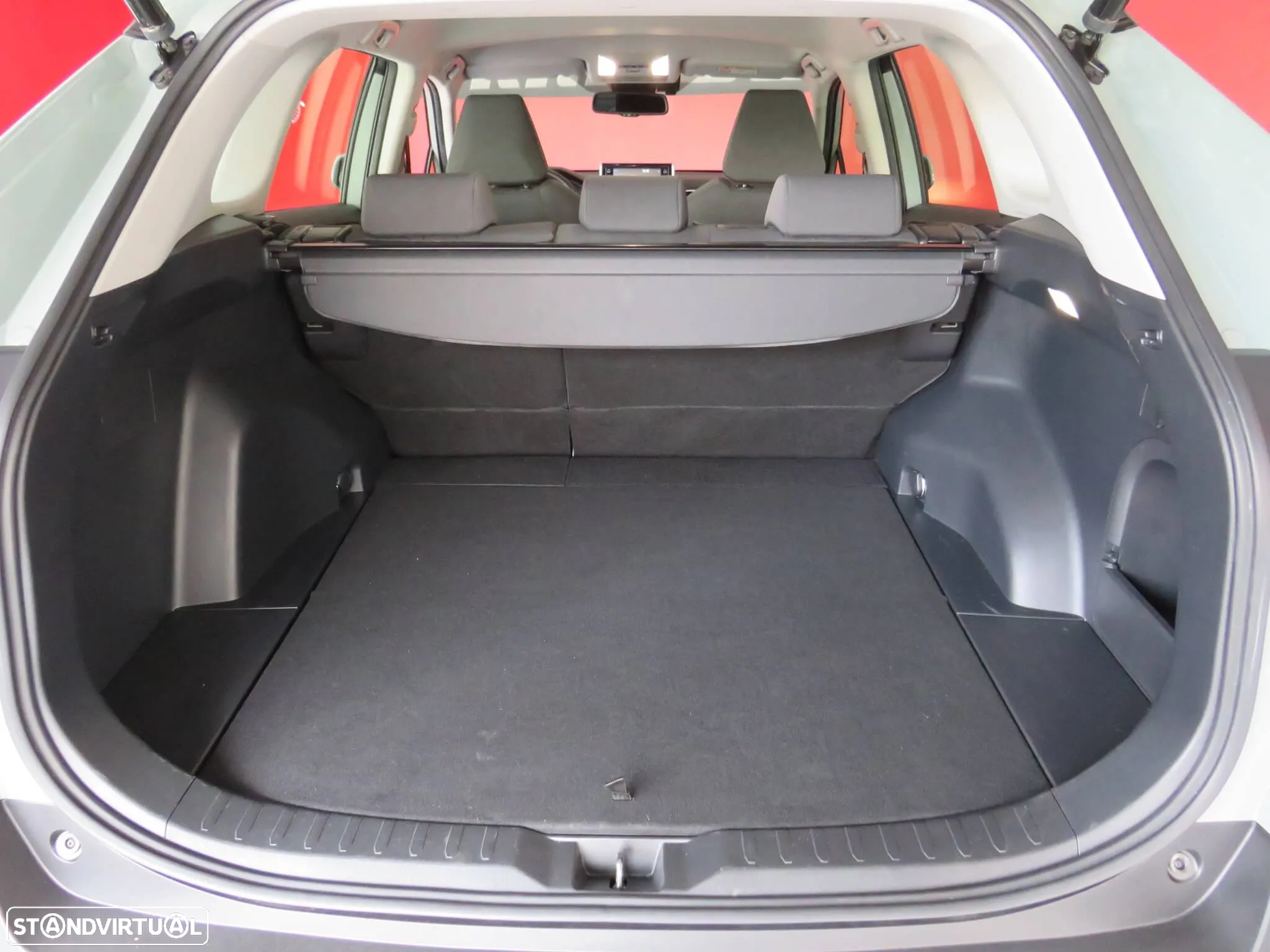 Toyota RAV4 2.5 HDF Comfort - 50
