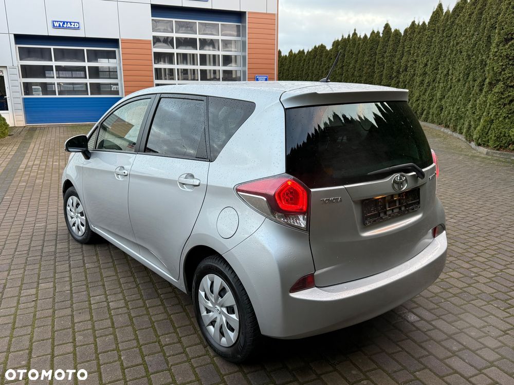 Toyota Verso S 1.33 Active - 7