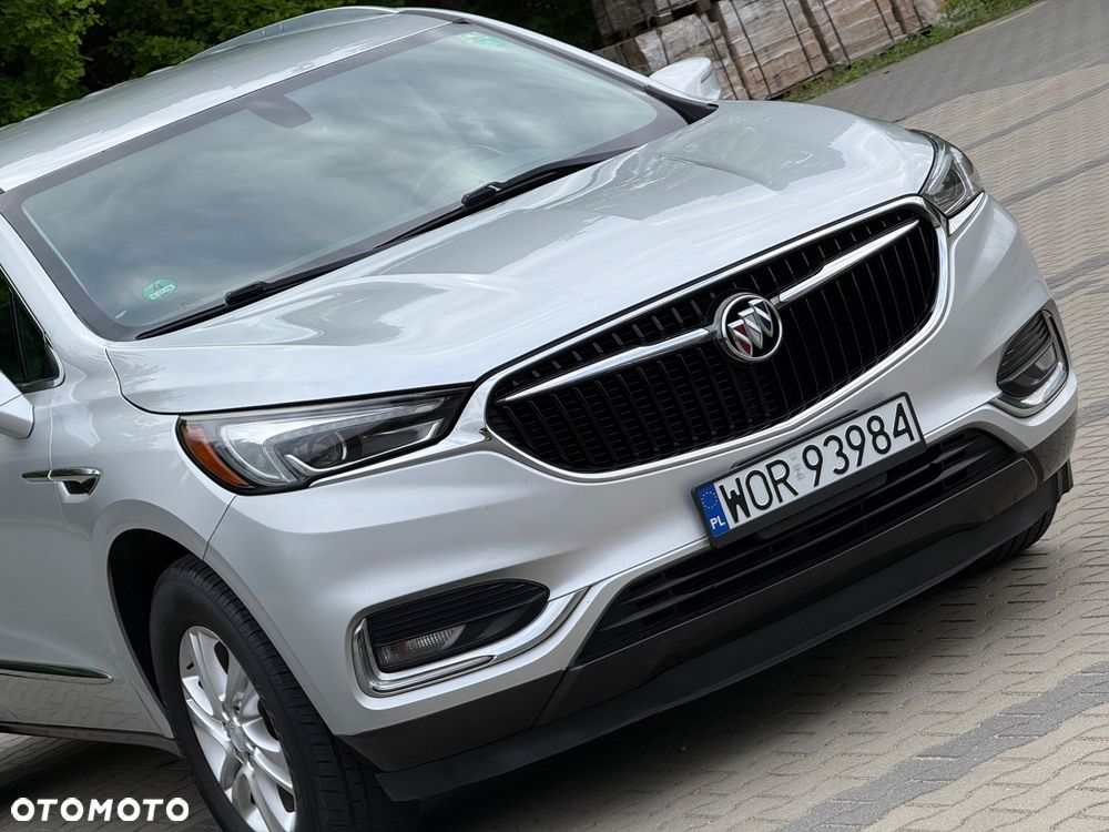 Buick Enclave - 17