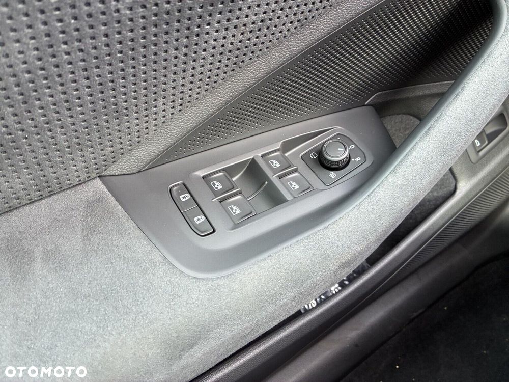 Skoda Superb 2.0 TSI Sportline DSG - 23