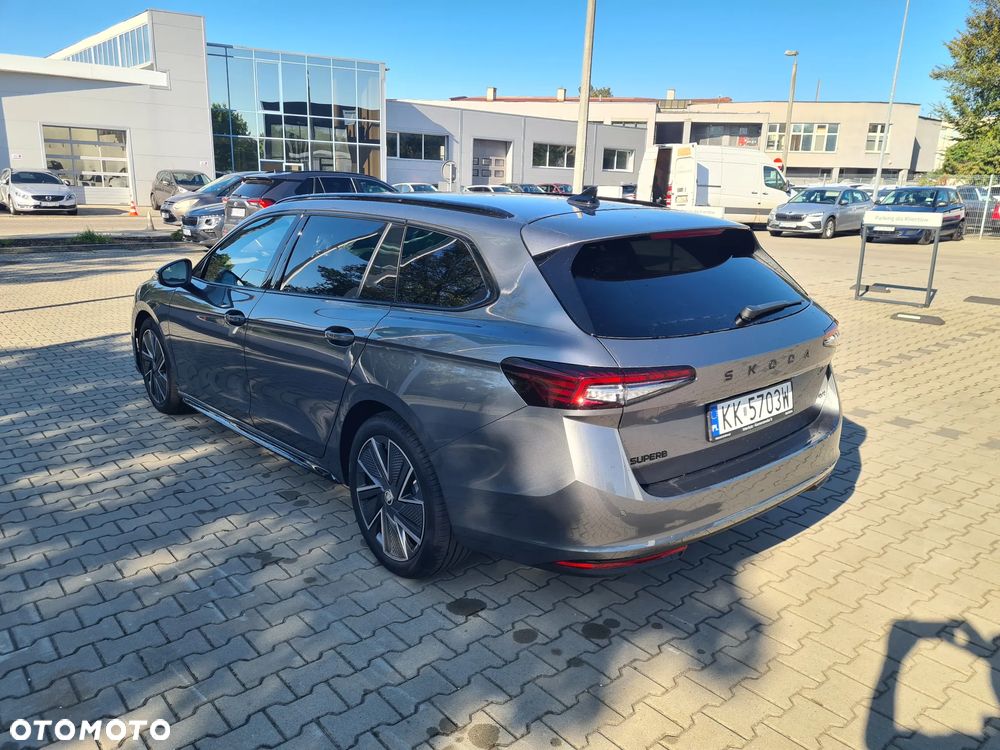 Skoda Superb 2.0 TDI SCR 4x4 Sportline DSG - 7