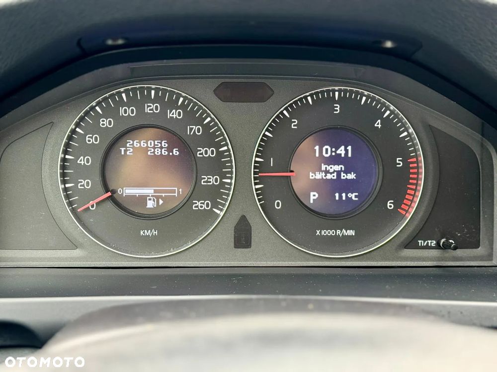 Volvo V60 D3 Geartronic Summum - 29