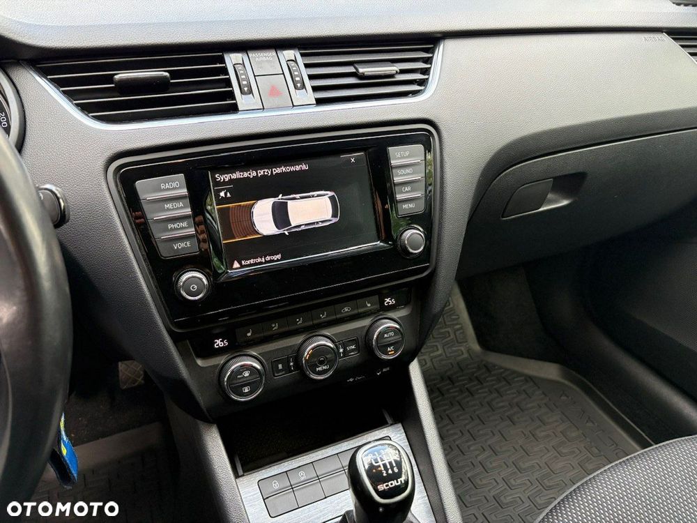 Skoda Octavia 2.0 TDI (Green tec) 4x4 Ambition - 20