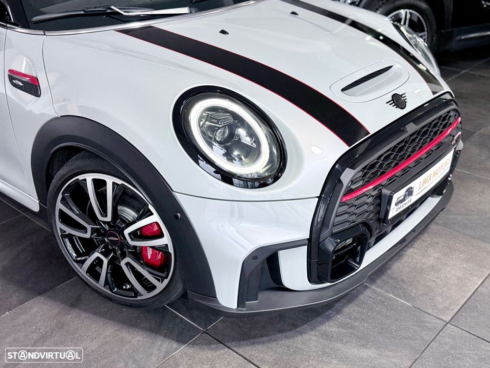 MINI Cabrio John Cooper Works Plus - 4