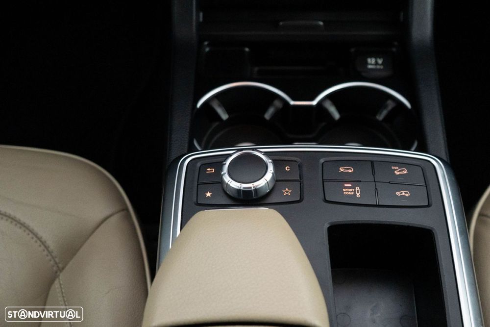 Mercedes-Benz ML 350 BlueTEC - 21