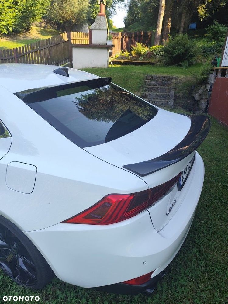 Lexus IS 200t F Sport - 26