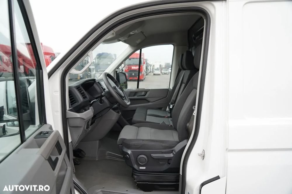 Volkswagen CRAFTER / 2.0 D / VAN TABĂ / GVW: 3500 KG / 2018 / IMPORTAT / DUPĂ CONTRACTUL DE SERVICE - 25