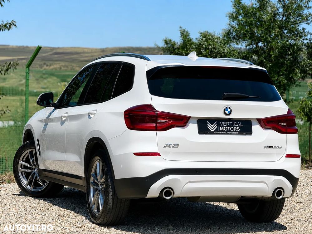 BMW X3 xDrive20d AT xLine - 11