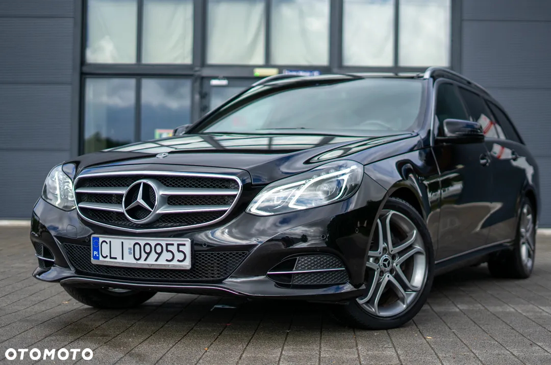 Mercedes-Benz Klasa E 300 T BlueTEC HYBRID 7G-TRONIC Elegance - 5