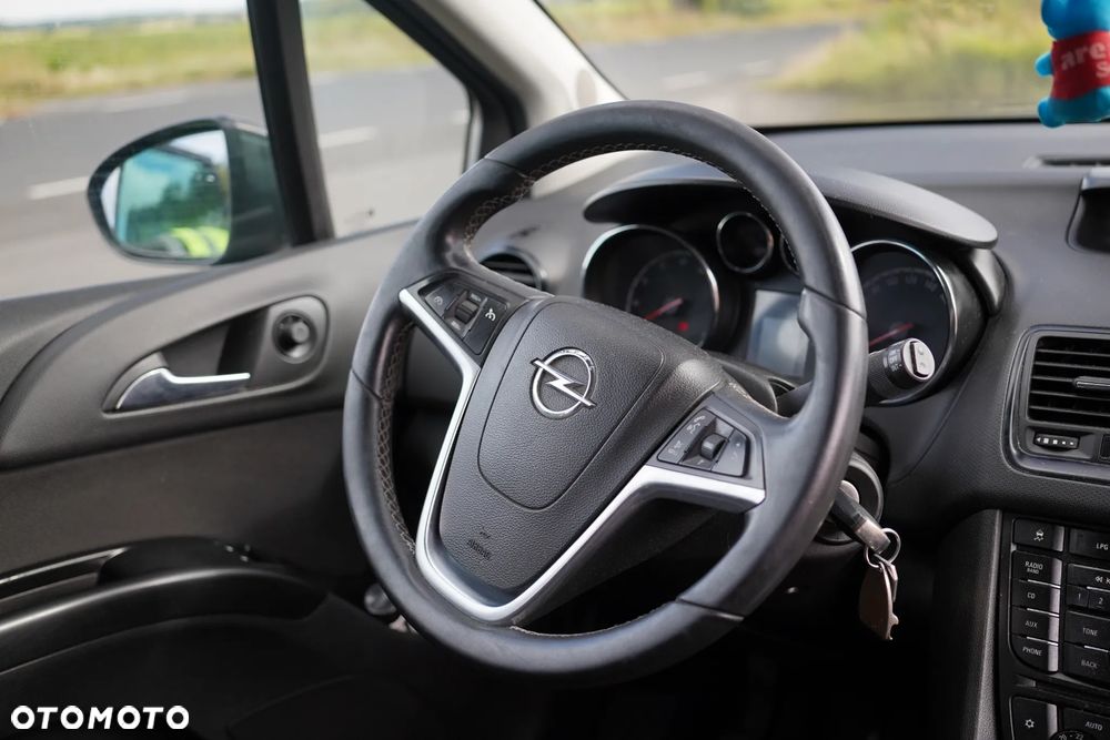 Opel Meriva 1.4 T Design Edition S&S - 21