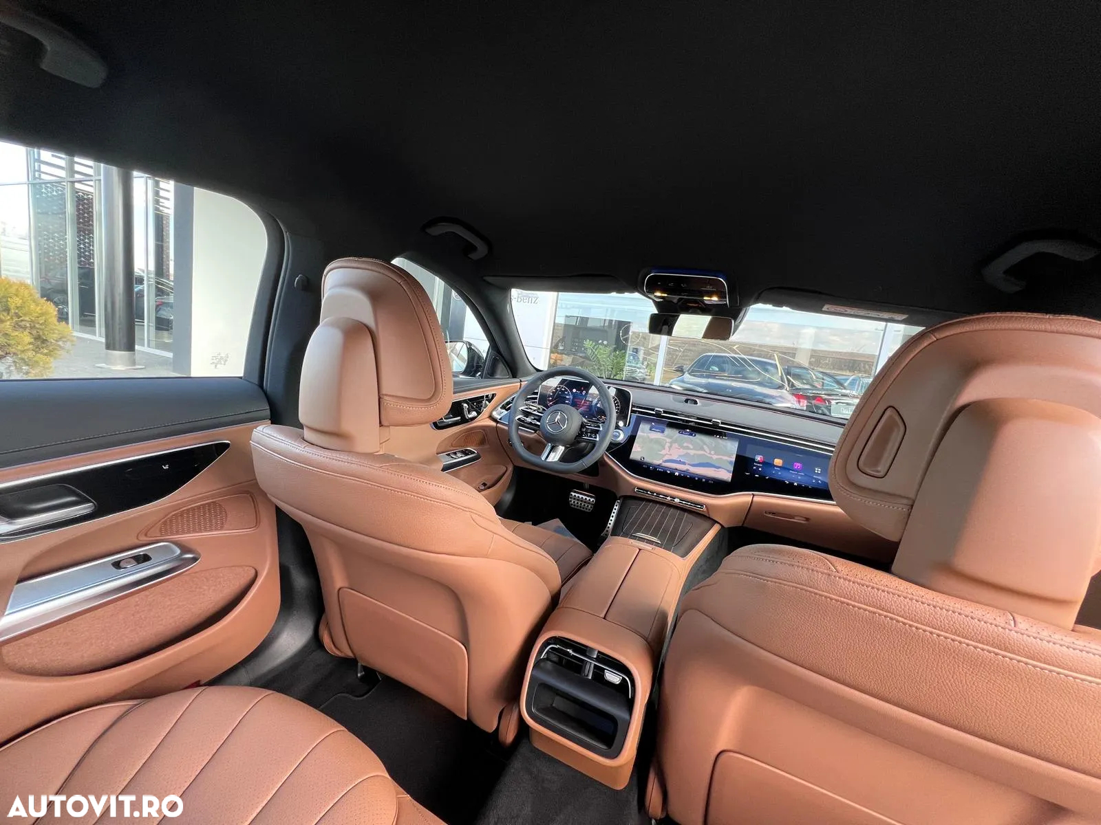 Mercedes-Benz E 300 4MATIC Aut. - 22