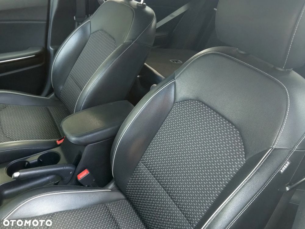 Kia Ceed 1.6 CRDi (48V Mild-Hybrid) DCT7 GT Line - 14