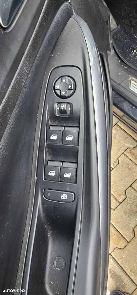 Opel Grandland X 1.2 Start/Stop Automatik Business Edition - 35