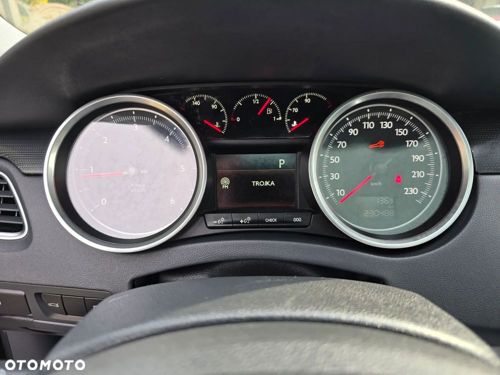 Peugeot 508 RXH BlueHDi 180 EAT6 Stop&Start - 31