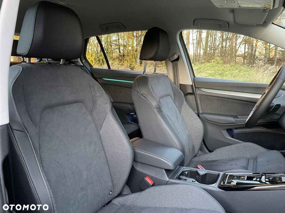 Volkswagen Golf - 20