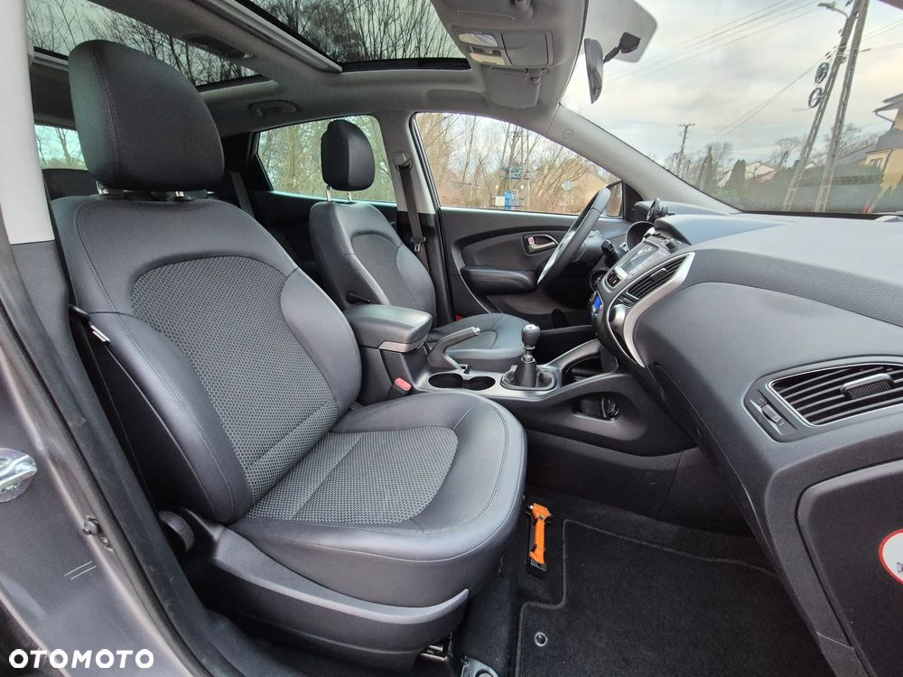 Hyundai ix35 blue 1.6 2WD Finale Silver - 29