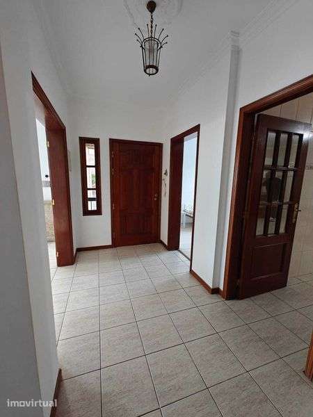 Apartamento T4 Duplex com Jardim para Arrendar em São Pedro do Sul - Grande imagem: 3/12