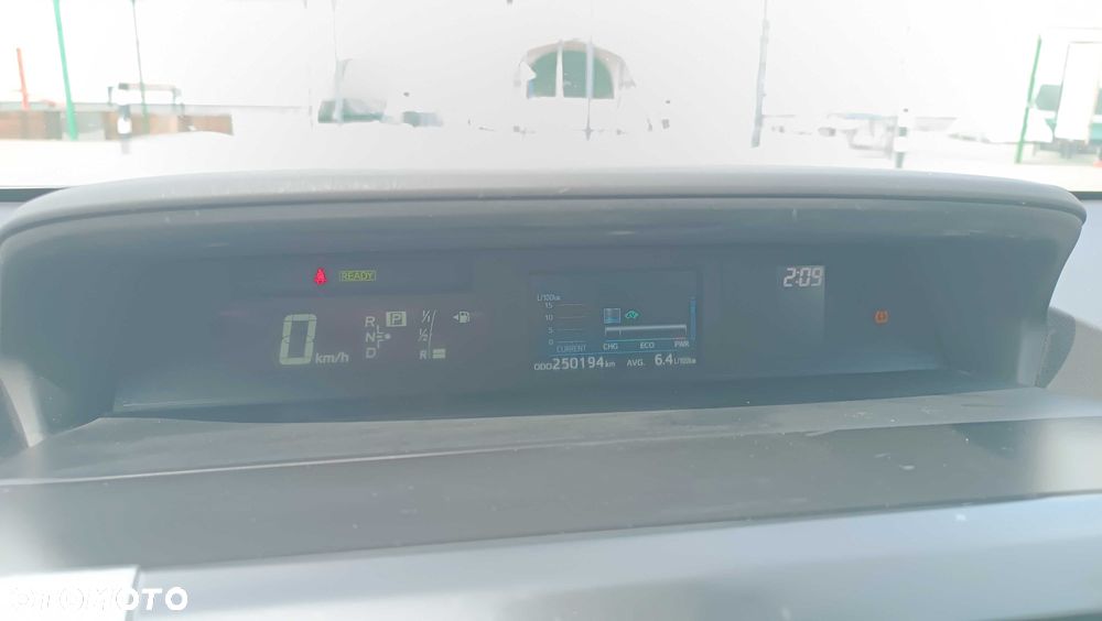 Toyota Prius+ - 2