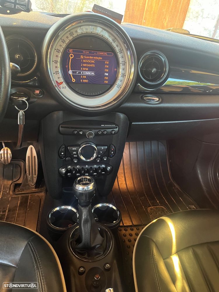 MINI 3 Portas Cooper S - 8