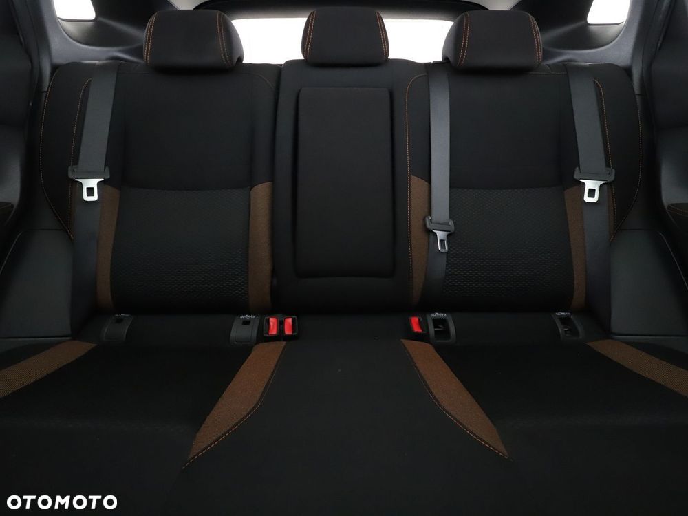 Nissan Qashqai - 16