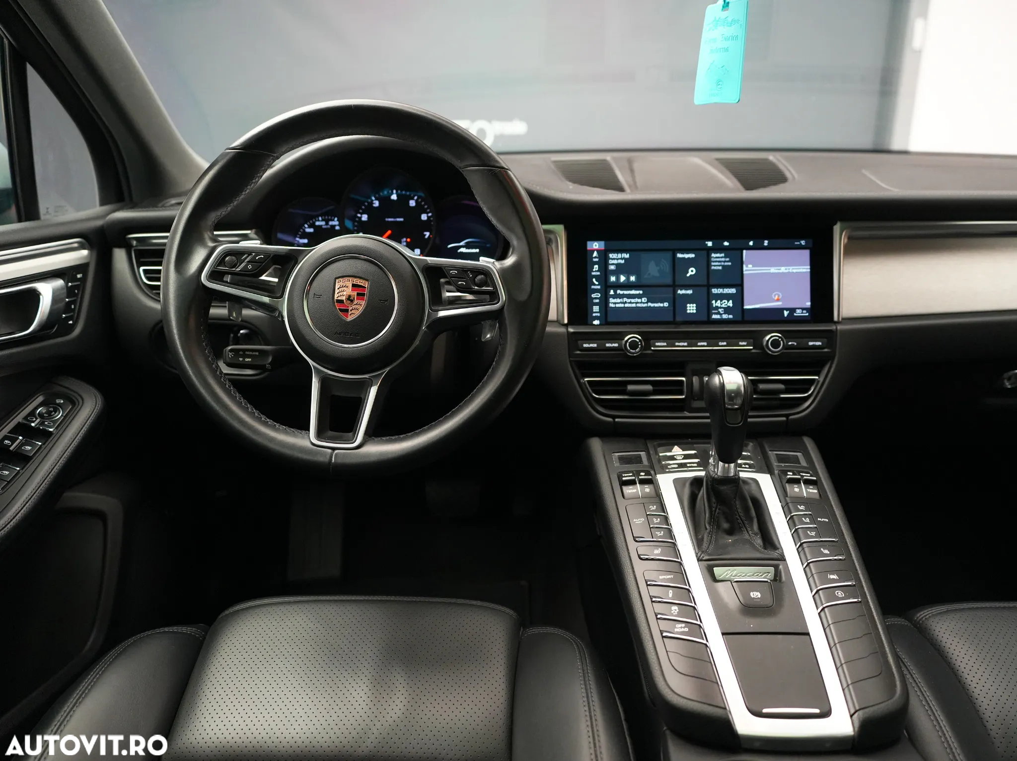Porsche Macan Standard - 15