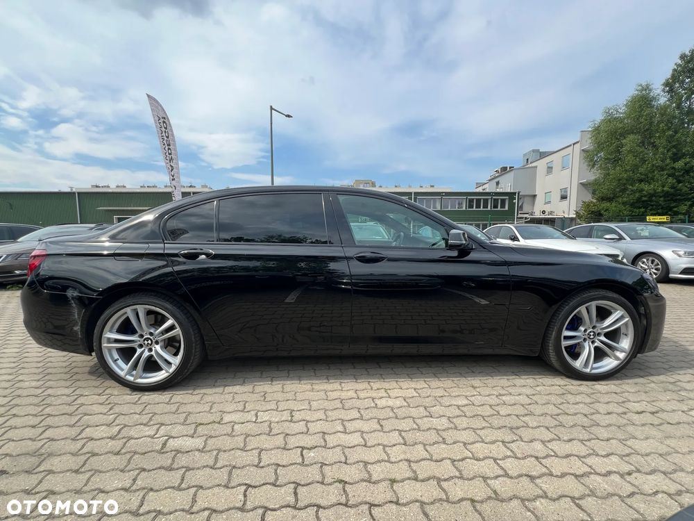 BMW Seria 7 - 10