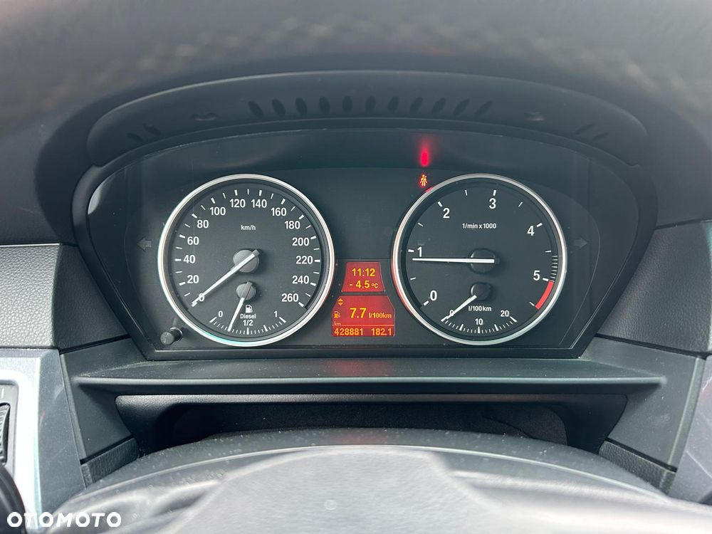 BMW Seria 5 520d - 11