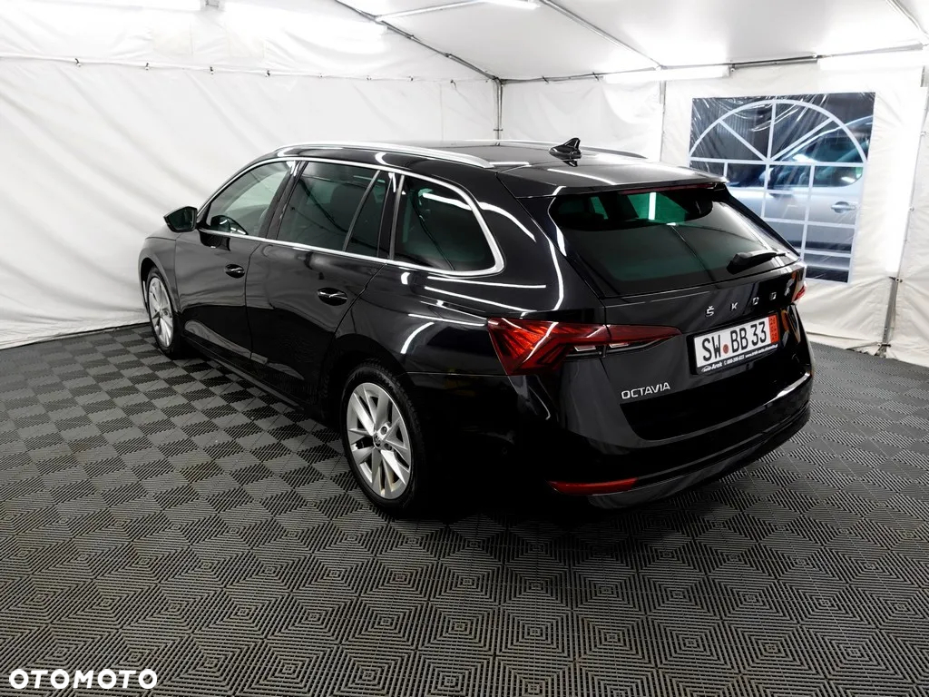 Skoda Octavia - 4