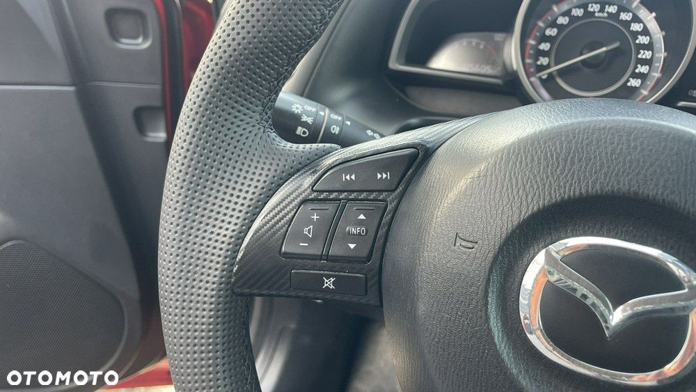 Mazda 3 - 13