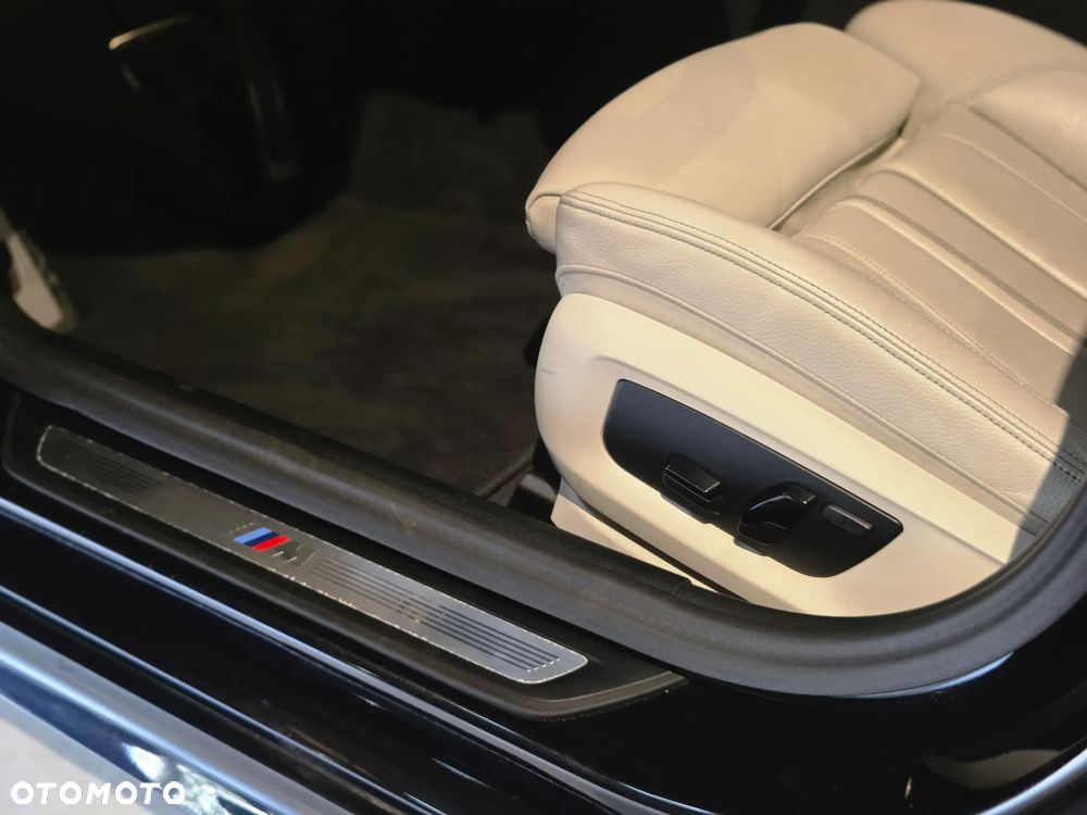 BMW Seria 5 530e M Sport sport - 16