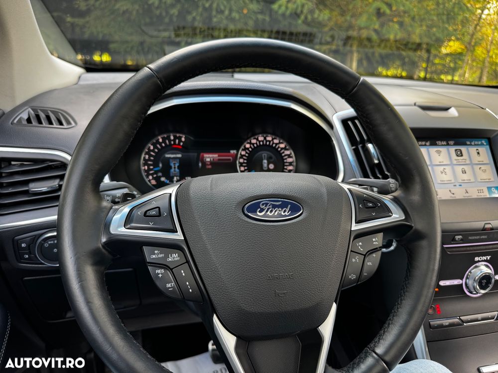 Ford Edge - 18