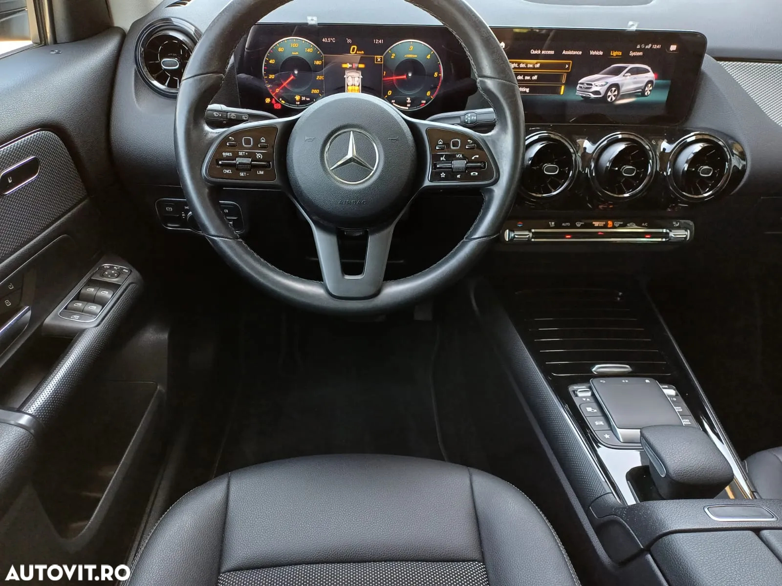 Mercedes-Benz GLA 180 d Aut. - 13
