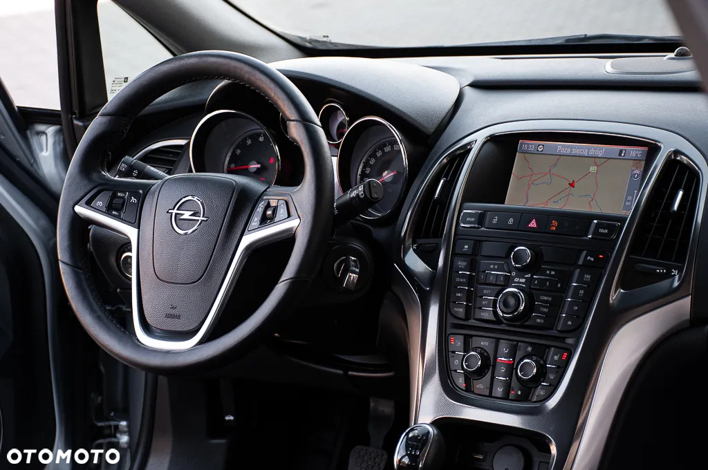 Opel Astra 1.4 Turbo Edition - 26