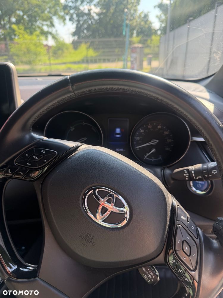 Toyota C-HR - 9