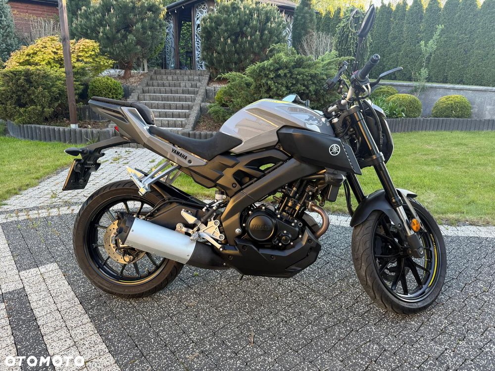 Yamaha MT - 3