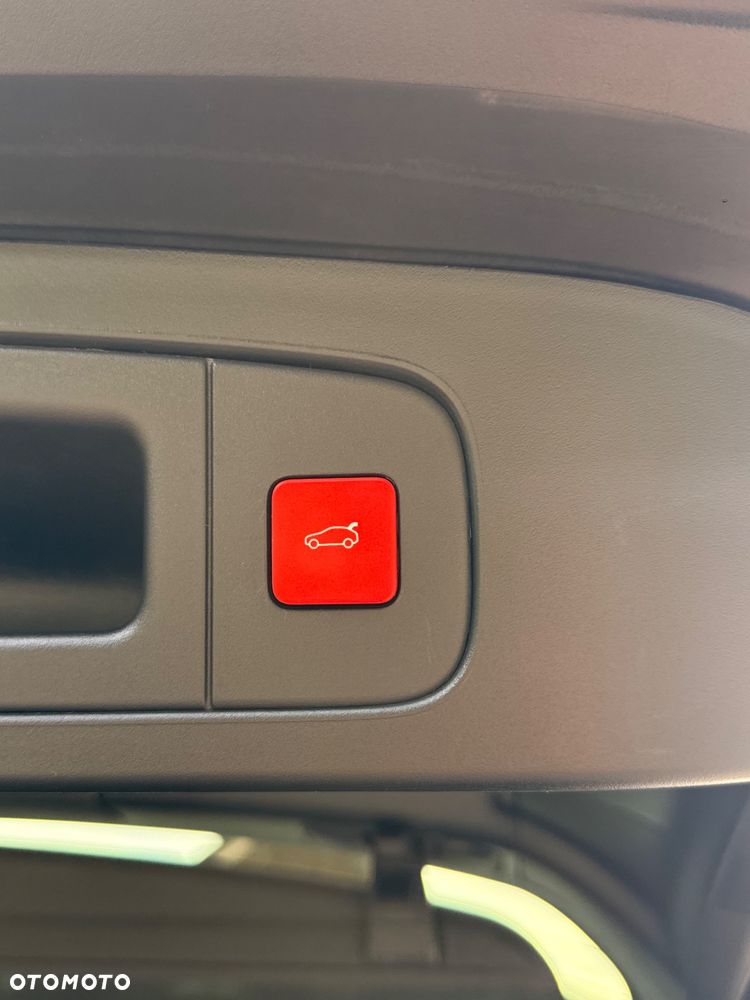 Citroën C5X 1.6 PureTech Shine EAT8 - 23