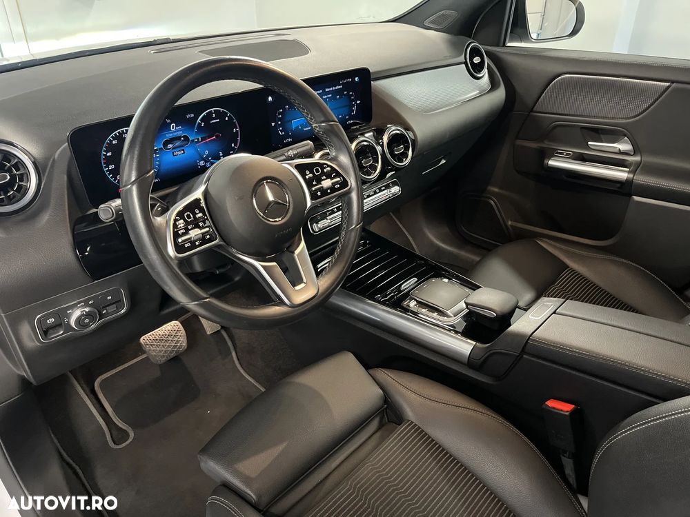 Mercedes-Benz GLA 200 d 4MATIC 8G-DCT Progressive - 10