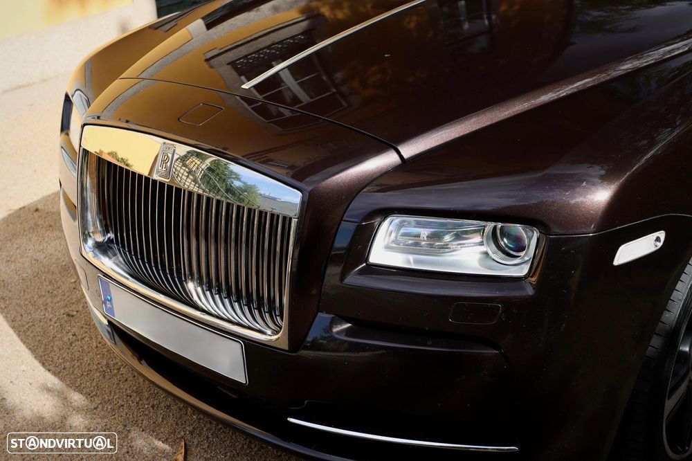 Rolls Royce Wraith 6.6 Twin-Turbo V12 - 14
