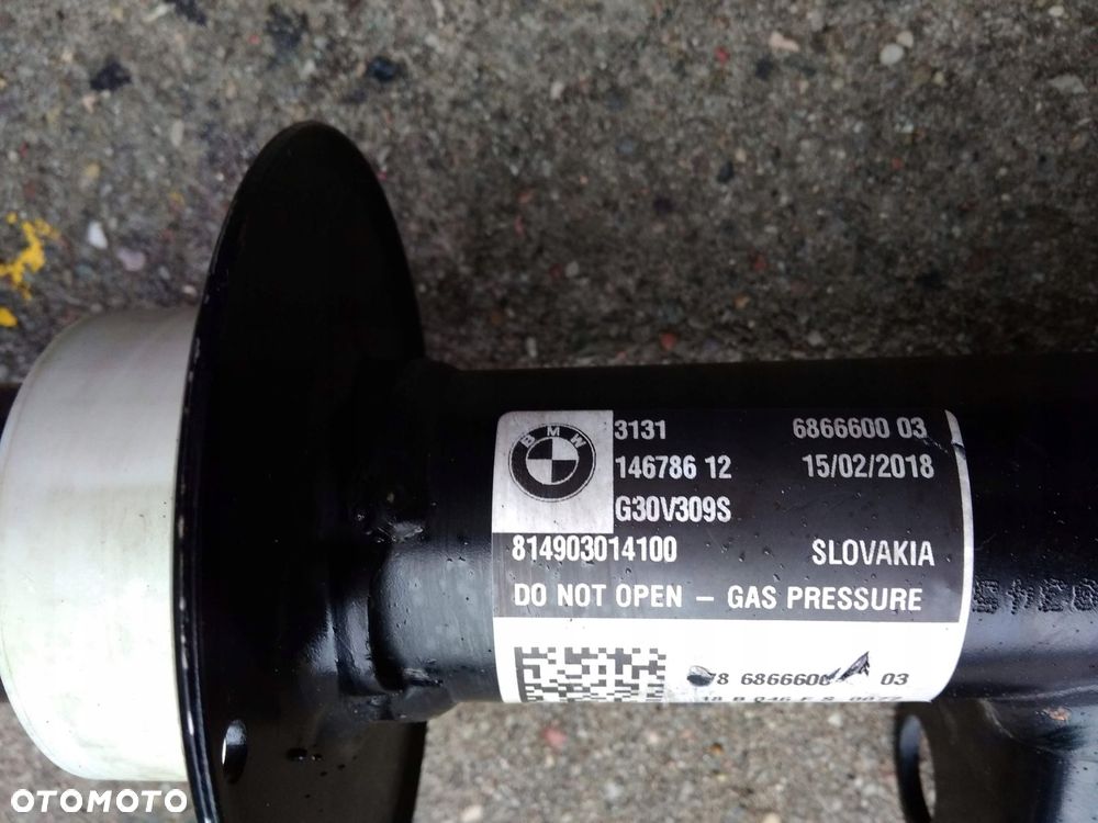 Amortyzator prawy przód BMW 5 G30 G31 6866600 - 2