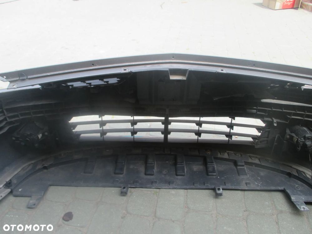 zderzak renault Modus - 9