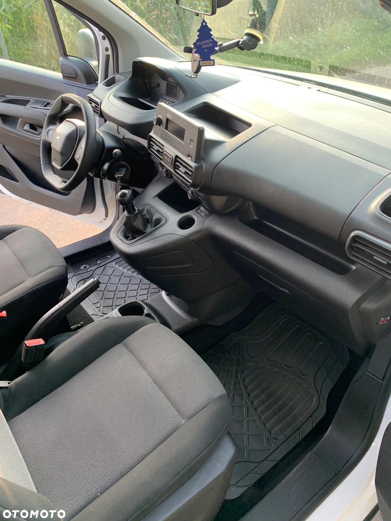 Peugeot Rifter 1.5 BlueHDI Allure S&S - 13