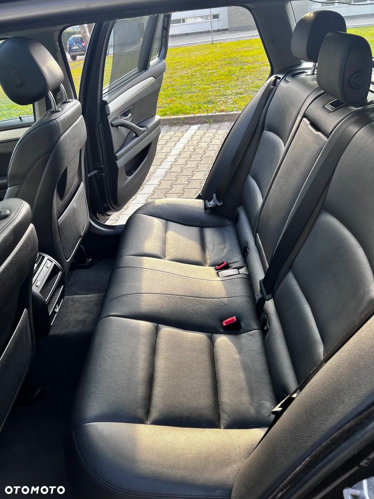 BMW Seria 5 535d xDrive Luxury Line - 26