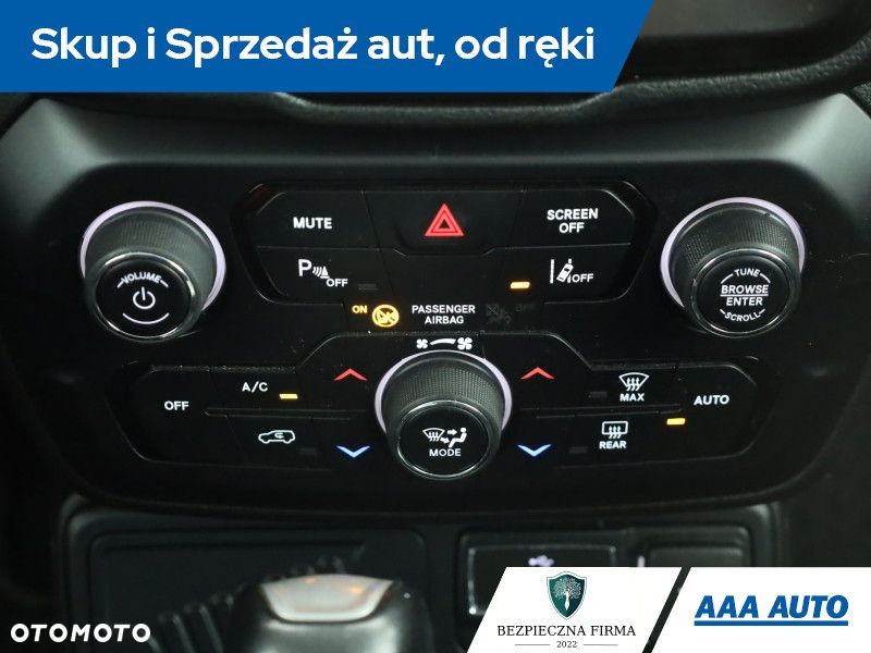 Jeep Renegade - 14